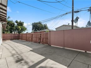 1029 Maine Avenue, Long Beach CA 90813