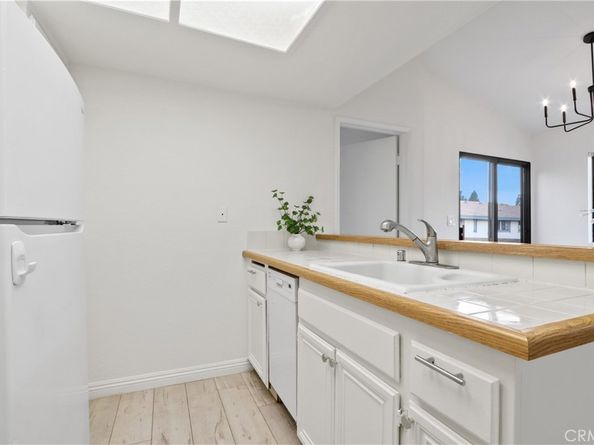 17333 Brookhurst Street F2, Fountain Valley CA 92708