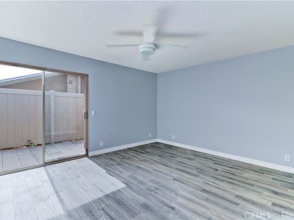 8566 Sierra 911C, Huntington Beach CA 92646