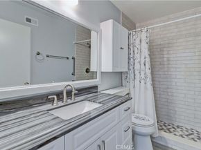 8566 Sierra 911C, Huntington Beach CA 92646