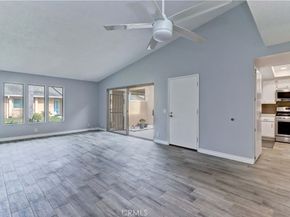 8566 Sierra 911C, Huntington Beach CA 92646