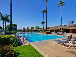 8566 Sierra 911C, Huntington Beach CA 92646