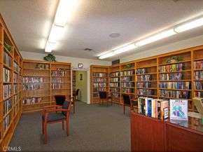 8566 Sierra 911C, Huntington Beach CA 92646