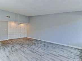 8566 Sierra 911C, Huntington Beach CA 92646