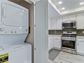 8566 Sierra 911C, Huntington Beach CA 92646