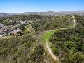 21 Calle Vista Del Sol, San Clemente CA 92673