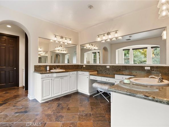 21 Calle Vista Del Sol, San Clemente CA 92673