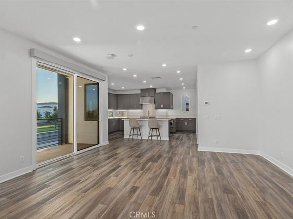 430 Transport, Tustin CA 92782