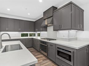 430 Transport, Tustin CA 92782