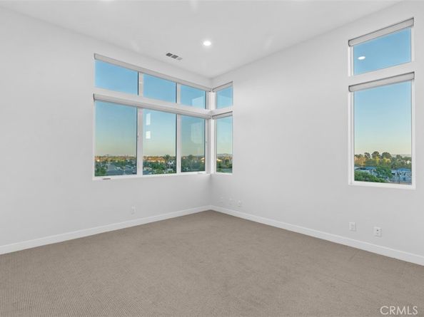 430 Transport, Tustin CA 92782