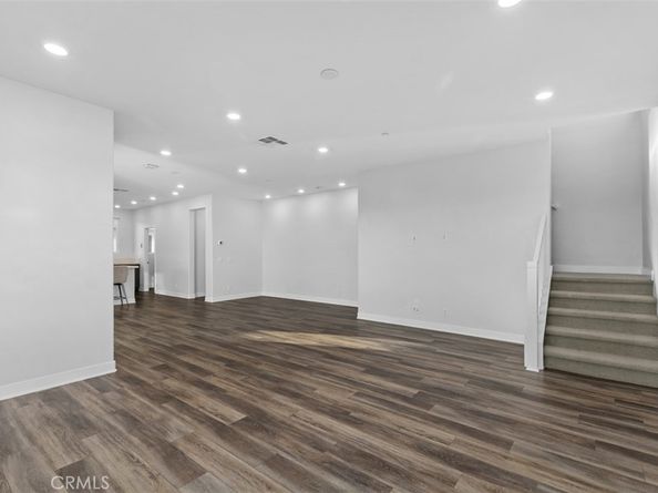 430 Transport, Tustin CA 92782