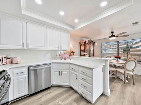 5151 Walnut Ave. 34, Irvine CA 92604