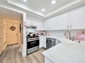 5151 Walnut Ave. 34, Irvine CA 92604