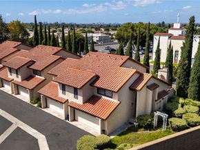 5151 Walnut Ave. 34, Irvine CA 92604