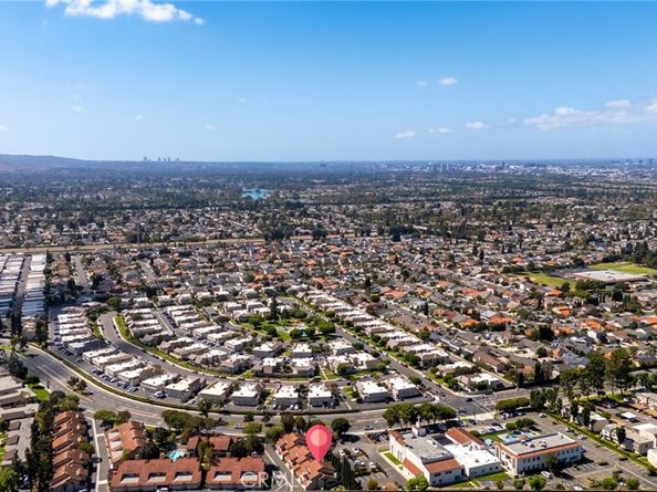 5151 Walnut Ave. 34, Irvine CA 92604