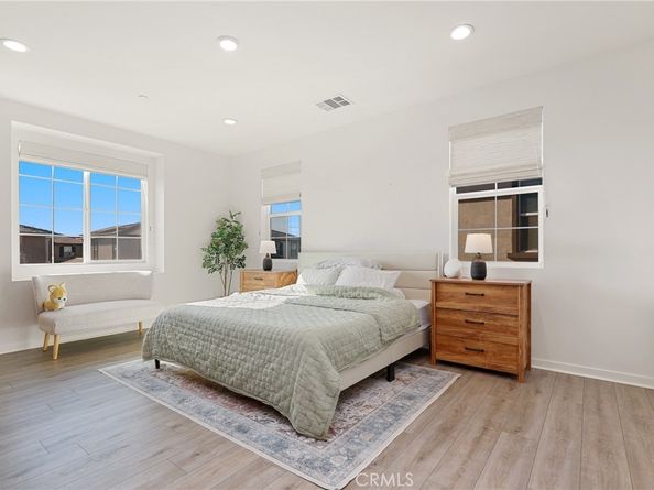 2983 E Halton Paseo, Ontario CA 91761