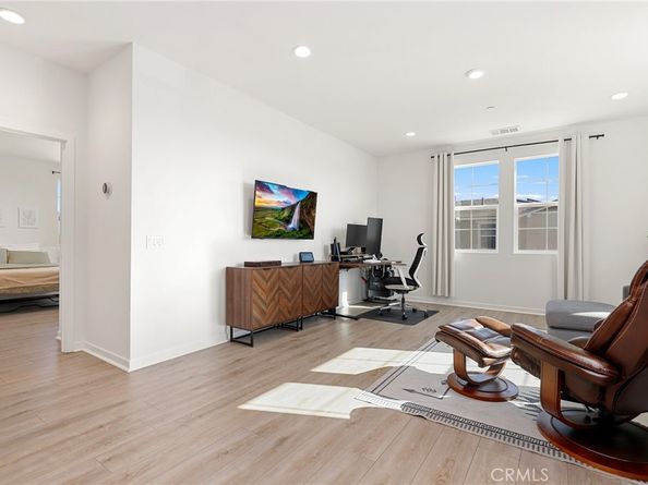 2983 E Halton Paseo, Ontario CA 91761