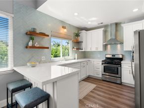 2649 Elden E, Costa Mesa CA 92627