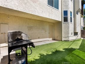 2649 Elden E, Costa Mesa CA 92627
