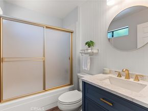 2649 Elden E, Costa Mesa CA 92627