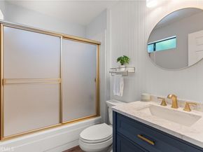 2649 Elden E, Costa Mesa CA 92627