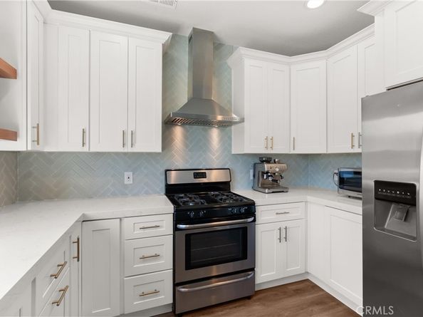 2649 Elden E, Costa Mesa CA 92627