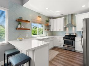 2649 Elden E, Costa Mesa CA 92627