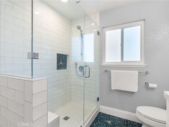 2649 Elden E, Costa Mesa CA 92627