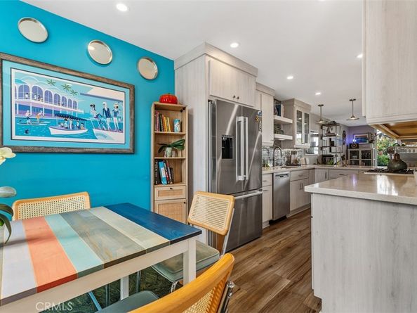 4045 Warner Ave, Huntington Beach CA 92649
