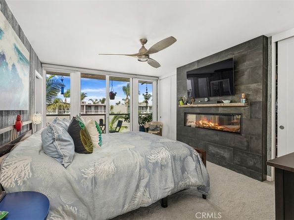 4045 Warner Ave, Huntington Beach CA 92649