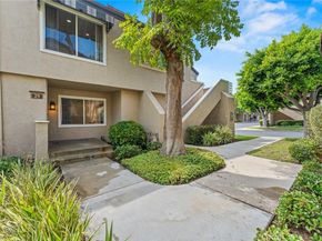 29 Stanford Court 93, Irvine CA 92612