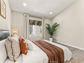 29 Stanford Court 93, Irvine CA 92612