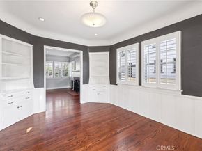 527 S Orchard Drive, Burbank CA 91506