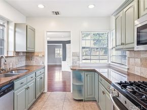 527 S Orchard Drive, Burbank CA 91506