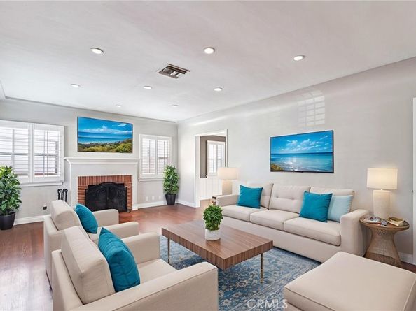 527 S Orchard Drive, Burbank CA 91506