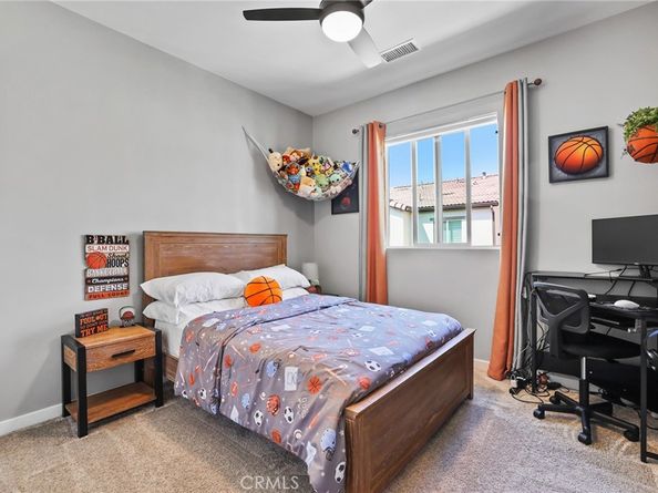 406 Coyote Pass, Lake Forest CA 92610