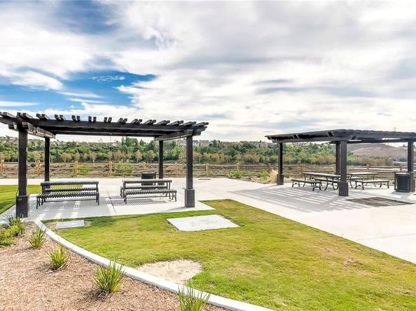 406 Coyote Pass, Lake Forest CA 92610