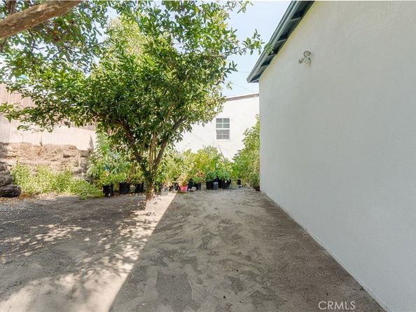 421 E 65th, Los Angeles CA 90003