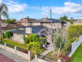 17091 Oak, Huntington Beach CA 92647