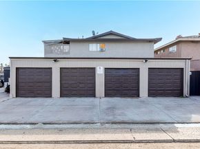17091 Oak, Huntington Beach CA 92647