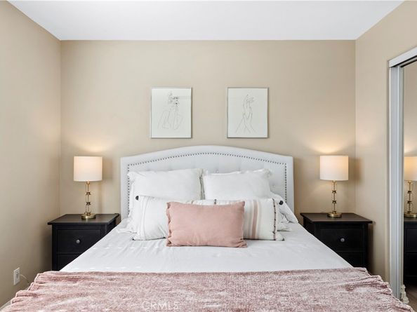 9 Swallows, Trabuco Canyon CA 92679