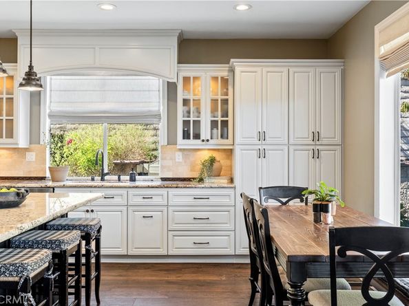 9 Swallows, Trabuco Canyon CA 92679