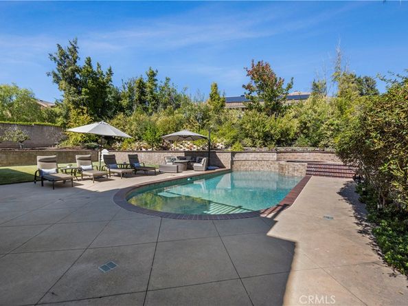 9 Swallows, Trabuco Canyon CA 92679