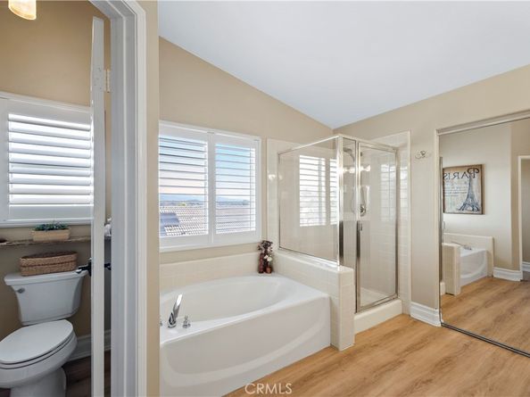 9 Swallows, Trabuco Canyon CA 92679