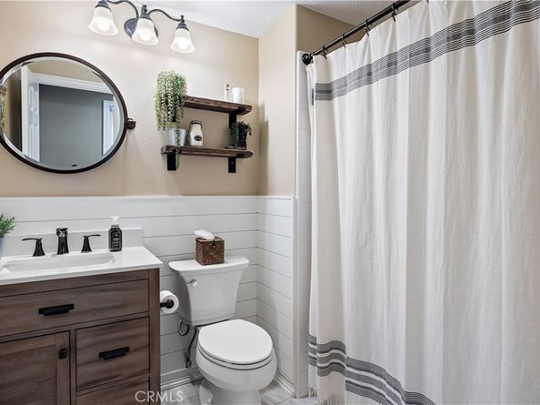 9 Swallows, Trabuco Canyon CA 92679