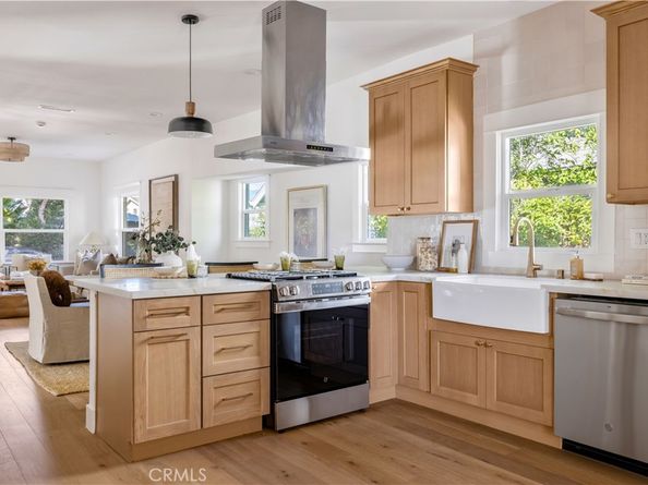 5670 Hub Street, Los Angeles CA 90042