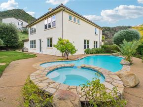 1908 Hazel Nut Court, Agoura Hills CA 91301