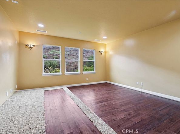 1908 Hazel Nut Court, Agoura Hills CA 91301