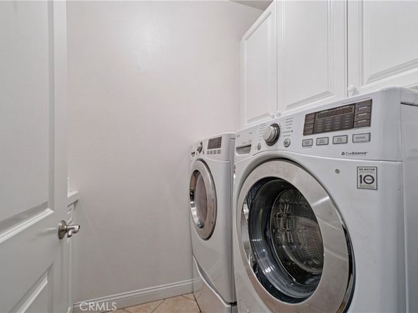 1908 Hazel Nut Court, Agoura Hills CA 91301