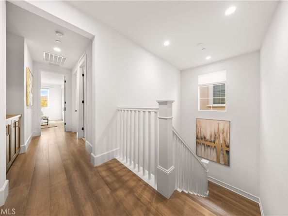 65 Glacier, Irvine CA 92602